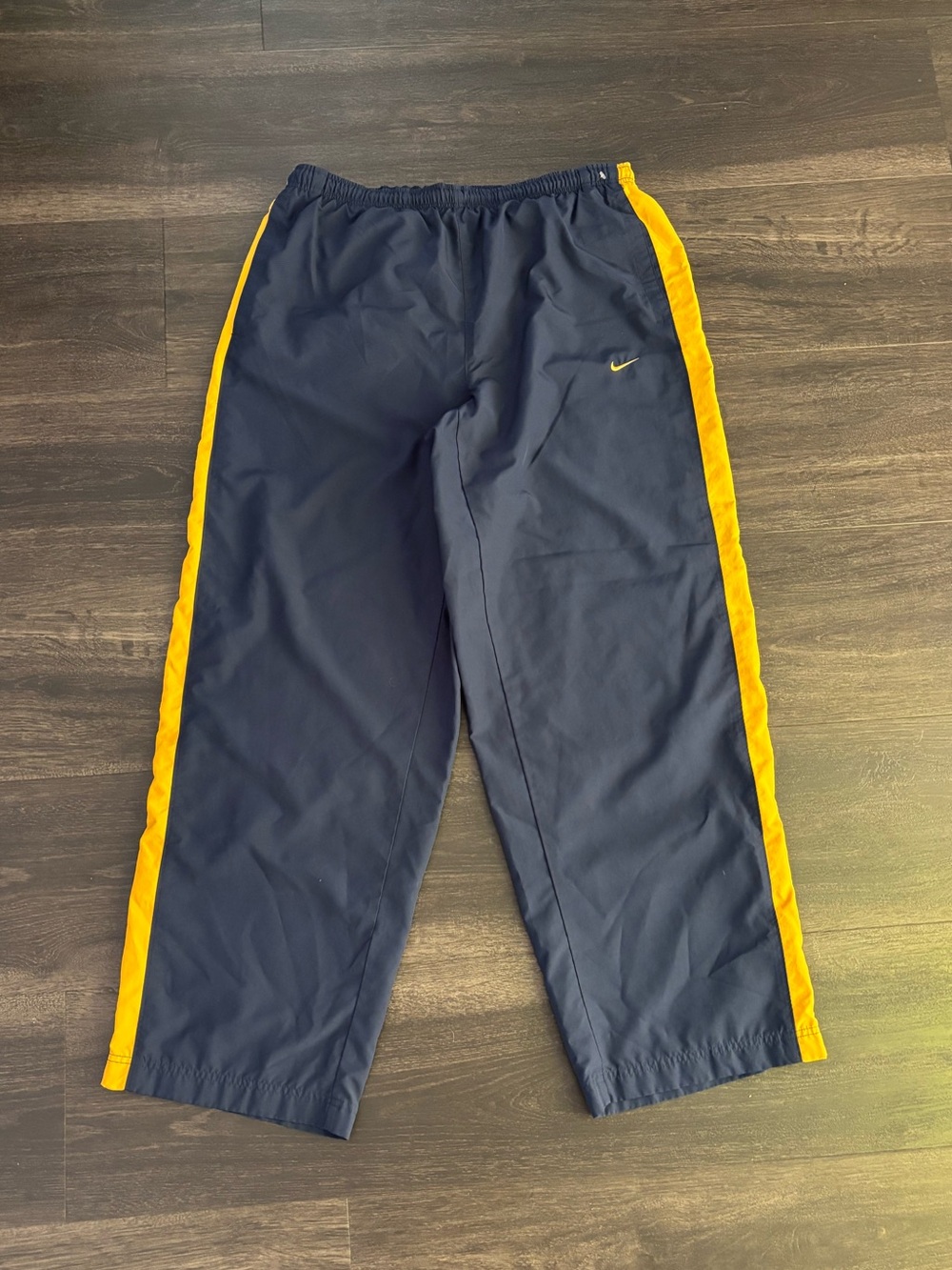 Vintage Y2K Nike Navy Gold Baggy Track Pants Size L